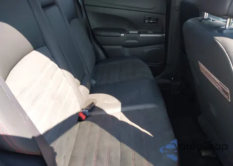 2018 Mitsubishi Outlander Sport 2.4 Se из США, поврежденный, VIN JA4AP3AW9JU021275